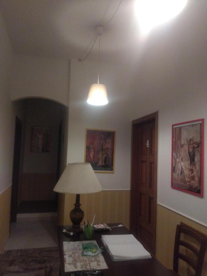 Little Hot@L Pompeia Exterior foto
